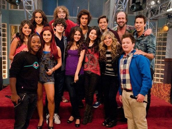Victorious icarly
